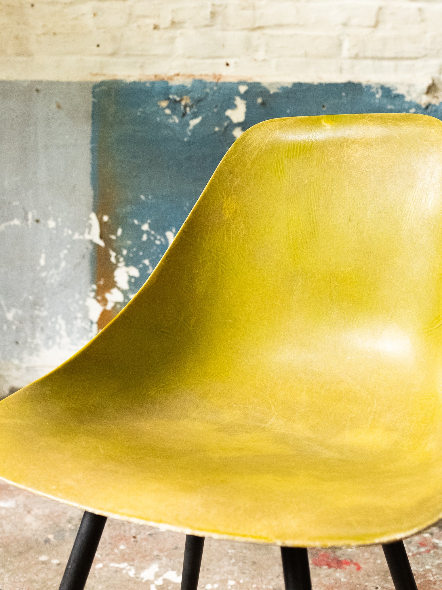 René-Jean Caillette  - Chaise Coccinelle (Steiner 1950)